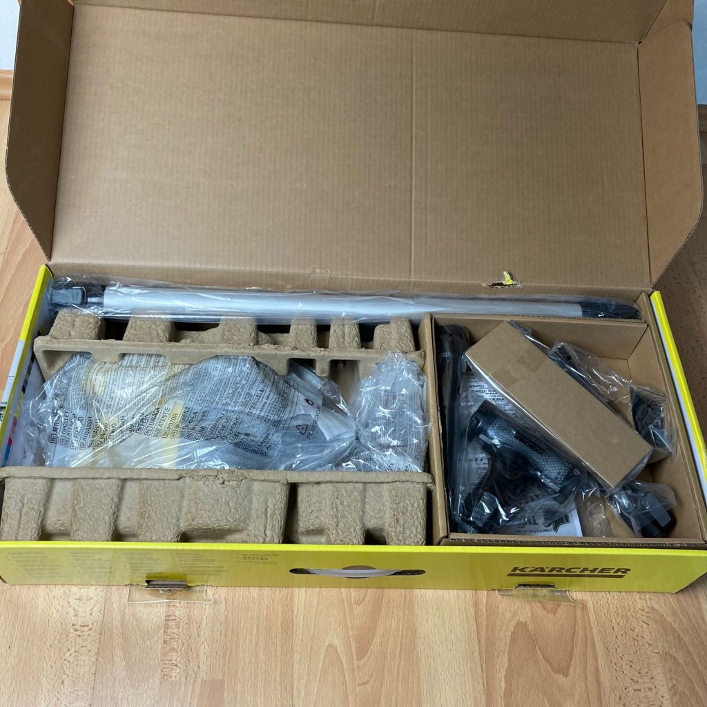 Kärcher VC7 Verpackung geöffnet