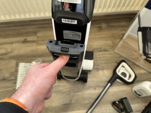 Tineco-Floor-ONE-S7-PRO-frischwassertank