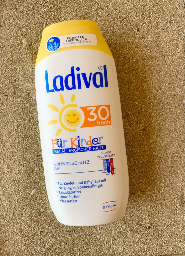 Ladival Für Kinder Sonnenschutz-Gel Gesamtansicht Flasche von vorne
