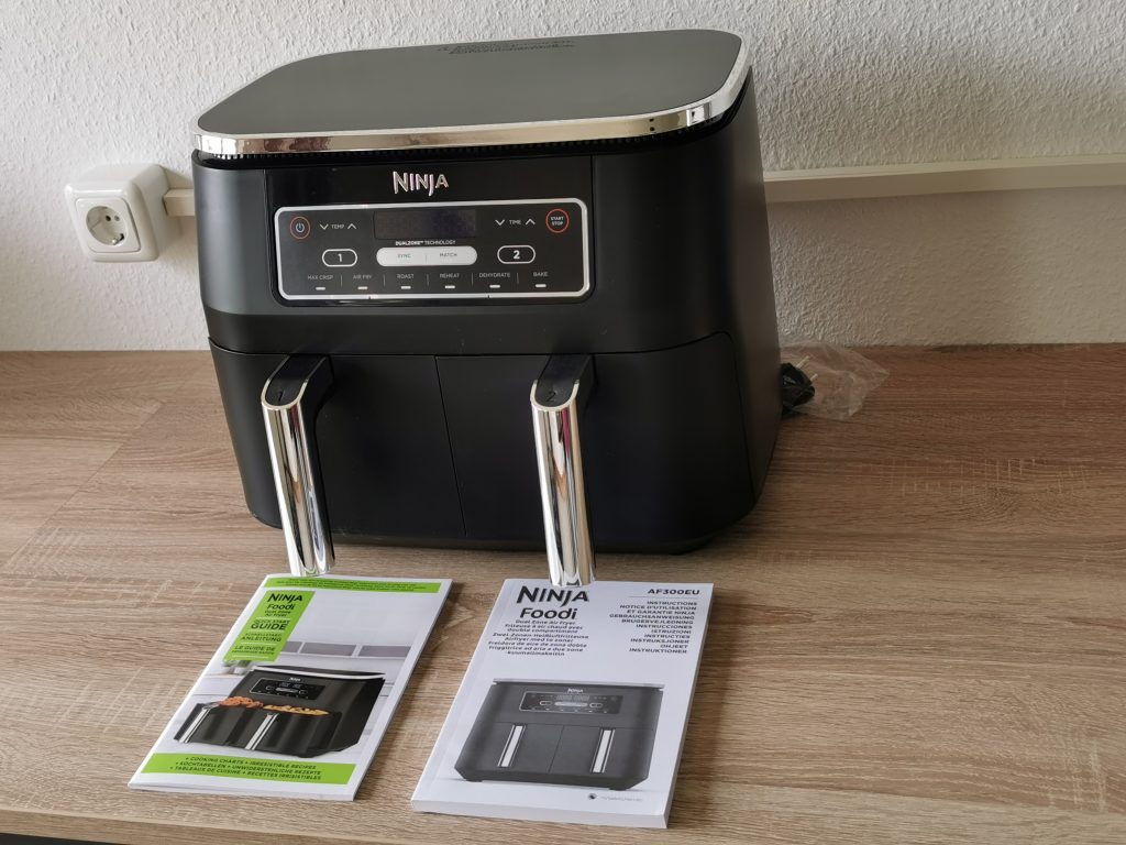 Ninja Foodie Dual Heißluftfritteuse mit Rezeptheft und Anleitung