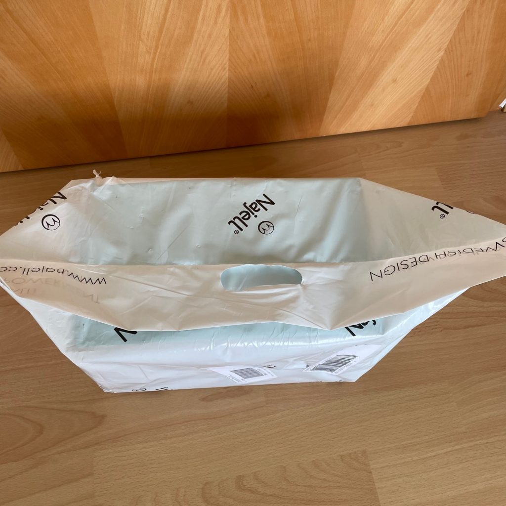 Najell Rise Babytrage Verpackung