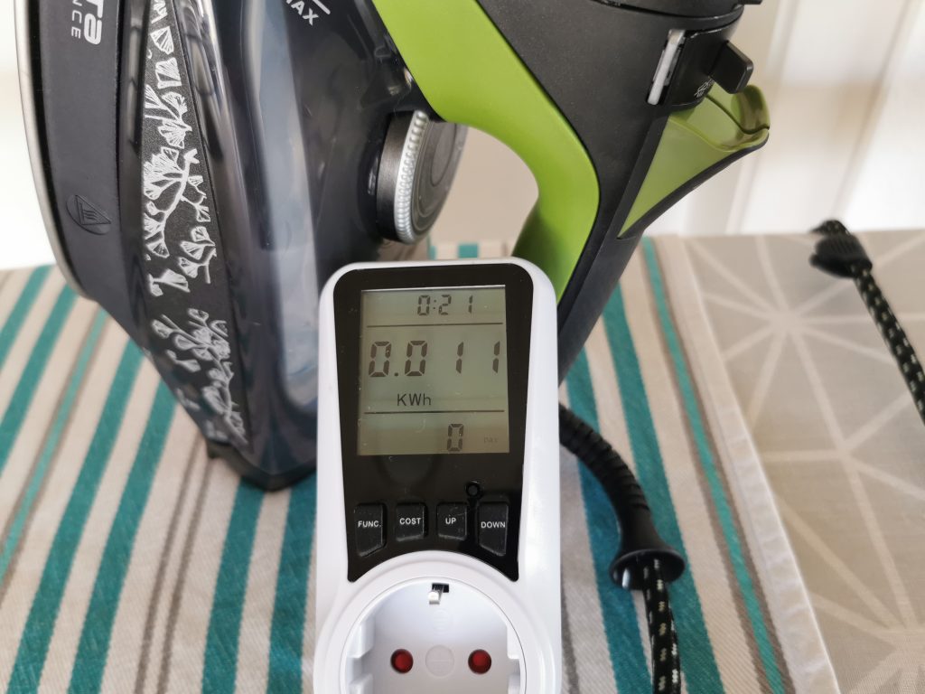 Rowenta DW6330 Eco Intelligence Dampfbügeleisen mit Strommesser