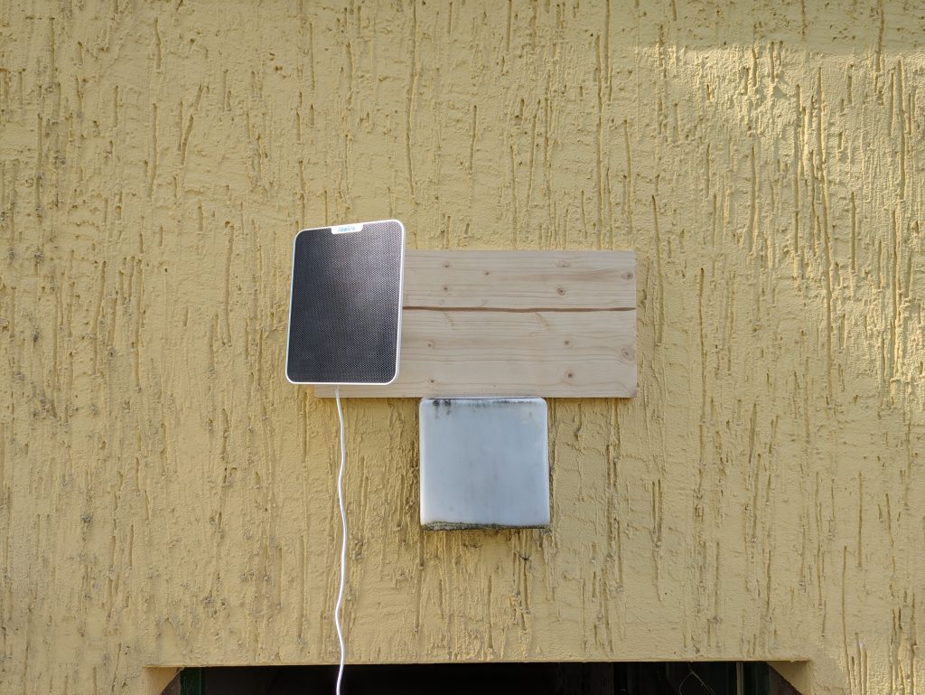 Reolink Argus PT Ultra Überwachungskamera Solarpanel fertig montiert