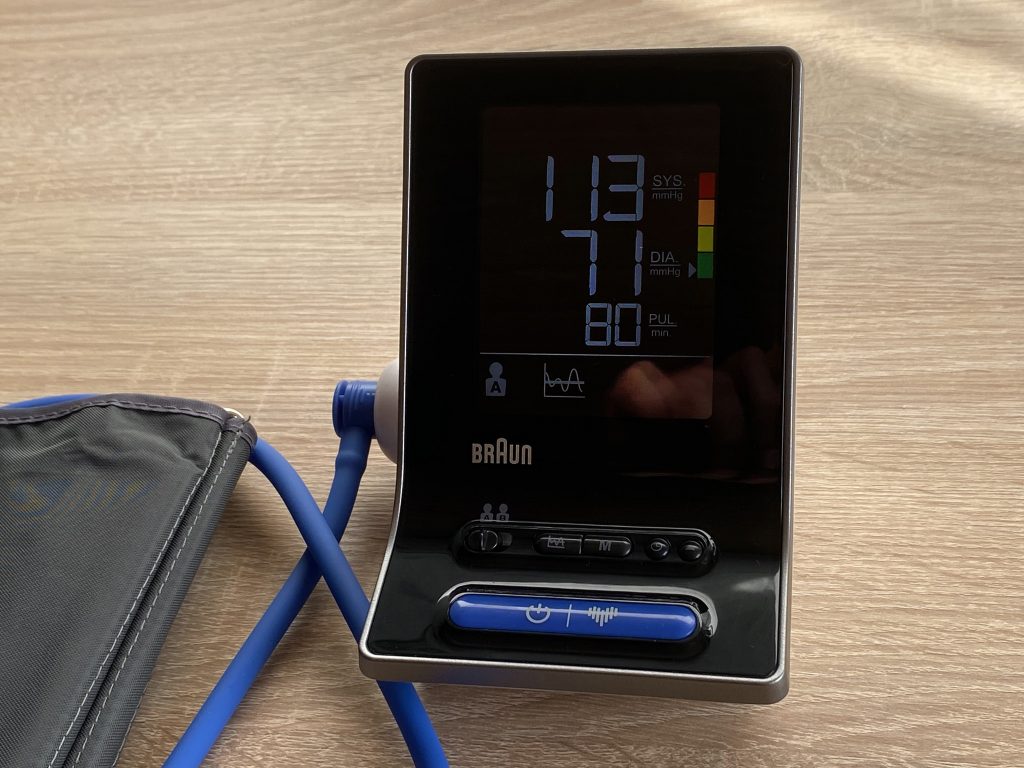 Braun ExactFit 3 Oberarm-Blutdruckmessgerät Durchschnittswerte