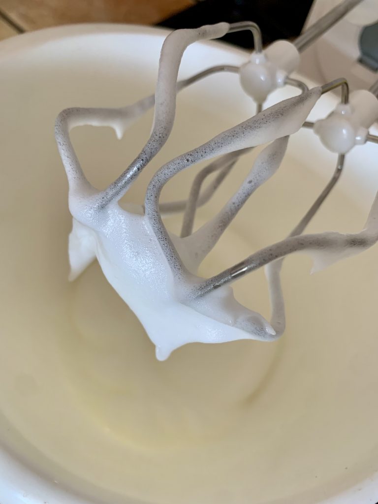Braun HM5100WH Handmixer fertiger Einschnee