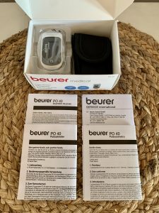 Beurer PO 40 Pulsoximeter mit mehrsprachigen Bedienungsanleitungen