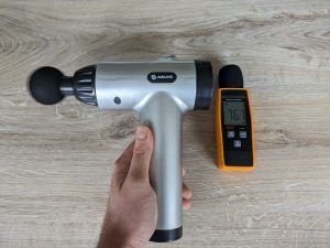 Getestete Lautstärke der Aerlang EM-8 Massagepistole