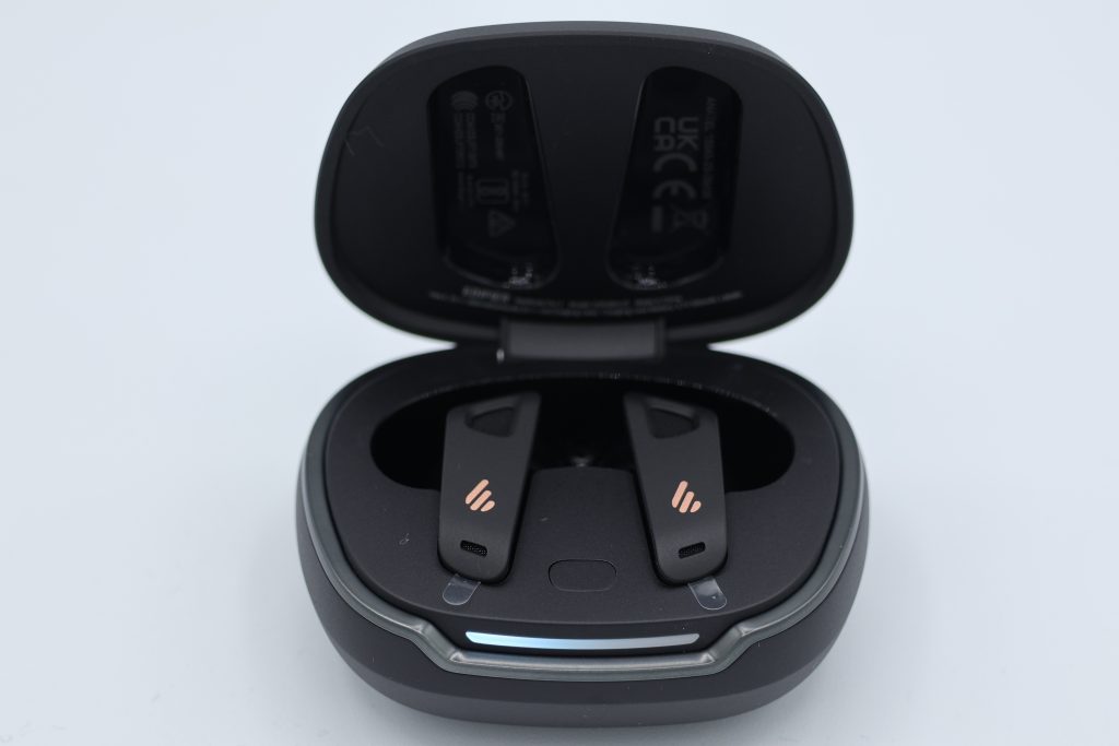 Edifier NeoBuds Pro 2 In-Ear-Bluetooth-Kopfhörer Case geöffnet
