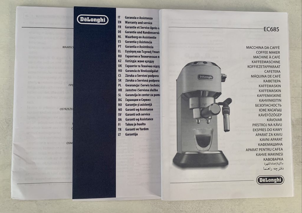 De'Longhi Dedica Style EC 685.B Siebträgermaschine Bedienungsanleitung und Garantie