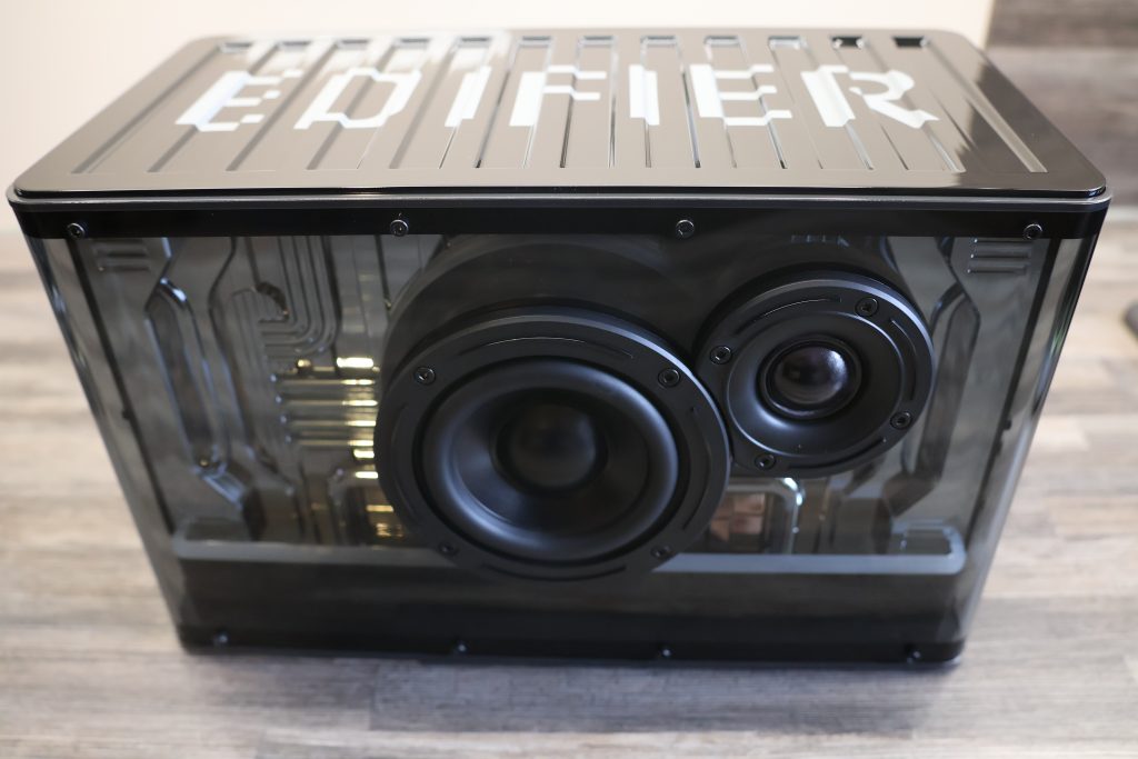 Edifier QD35 Bluetooth-Lautsprecher Frontansicht