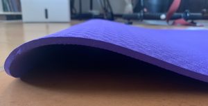 Amazon Basics ‎IR97503B-PL Gymnastikmatte aufgerolltes Ende