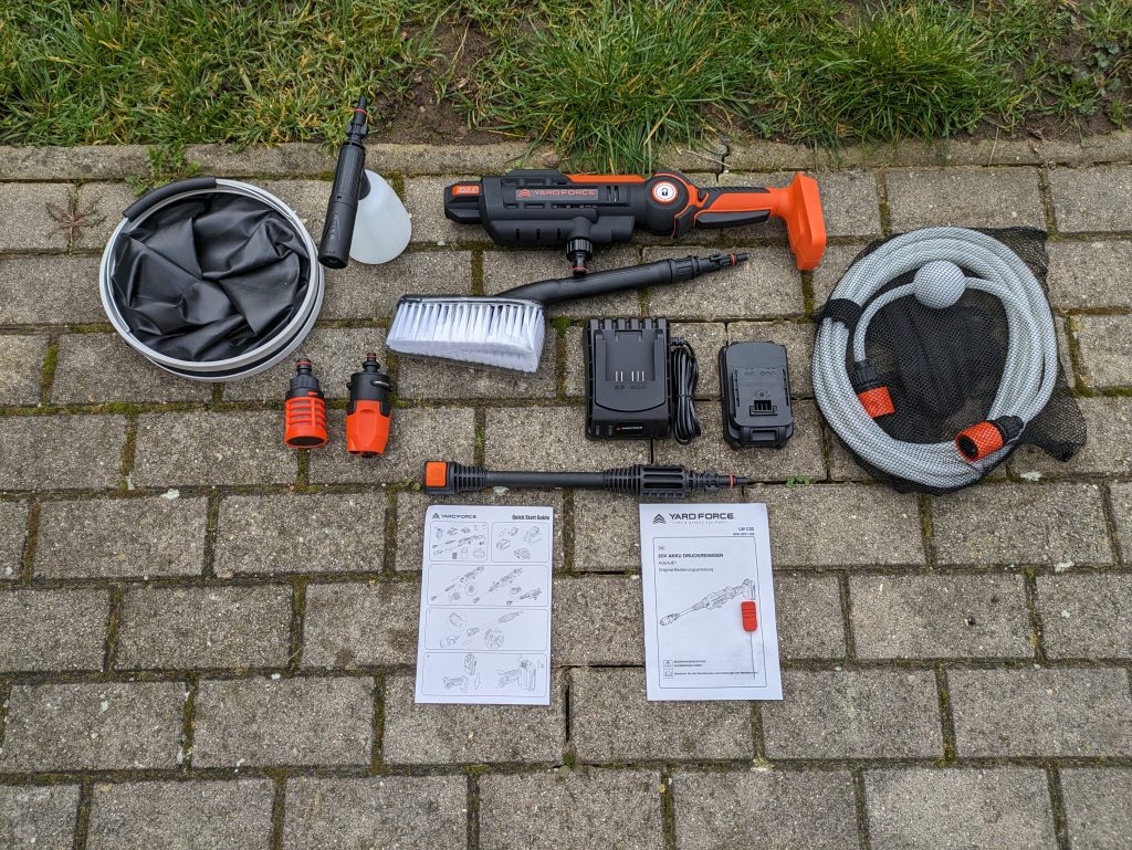 Lieferumfang des Yard Force LW C02 AquaJet Akku-Hochdruckreinigers