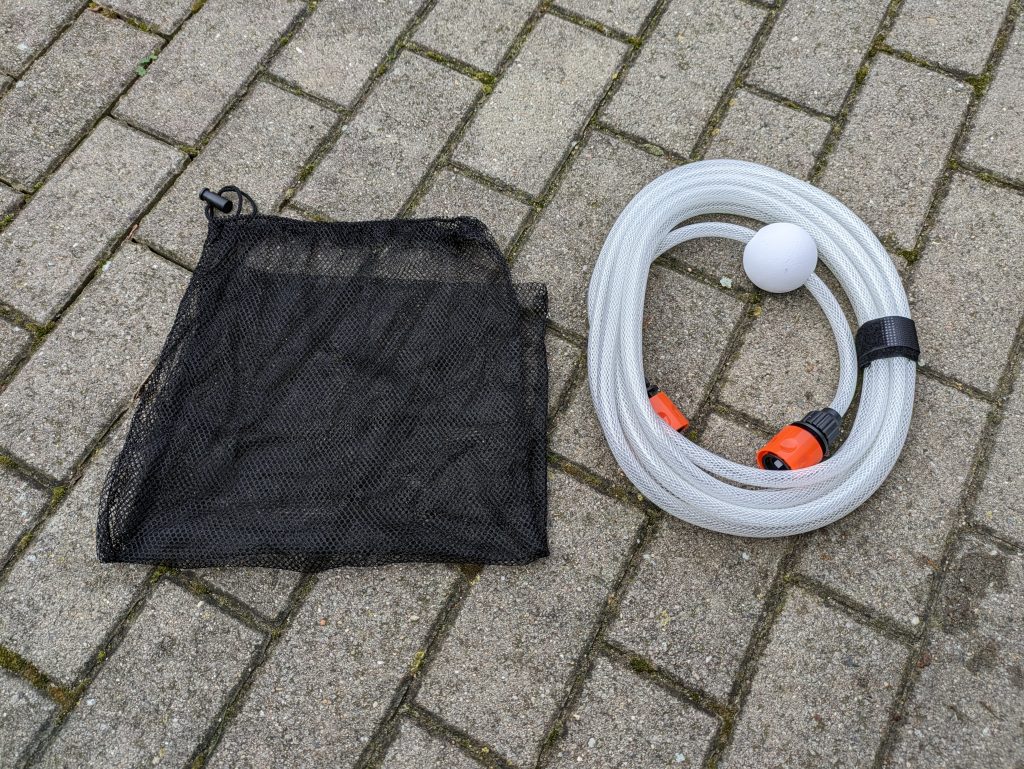Wasseransaugschlauch des Yard Force LW C02 AquaJet Akku-Hochdruckreinigers