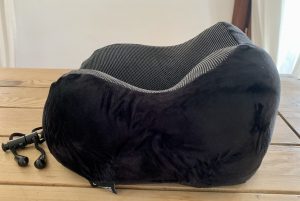 HOMIEE HOMIEE TP1001 Nackenkissen Nackenkissen im Bezug von der Seite