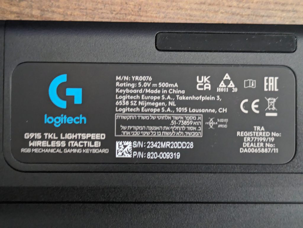 Typschild der Logitech G915 LIGHTSPEED TKL Gaming-Tastatur