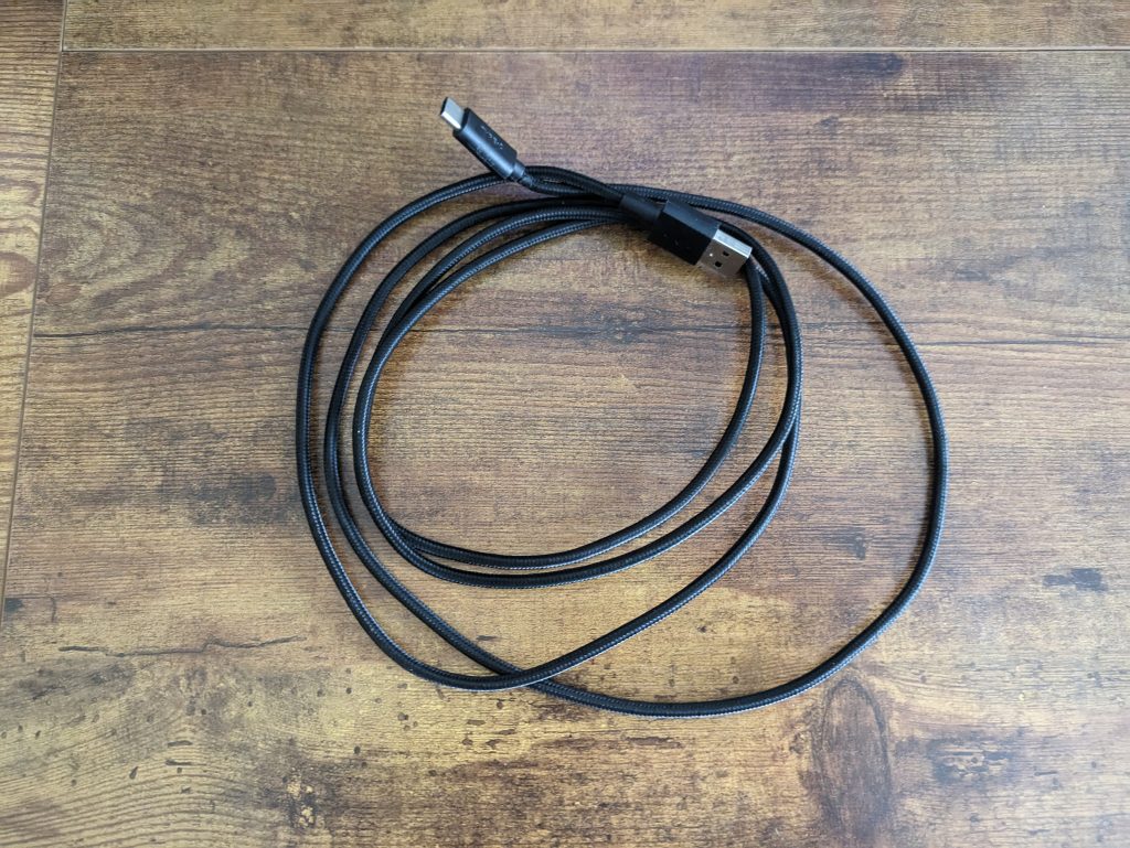 USB-Kabel der HyperX Alloy Origins Core Gaming-Tastatur