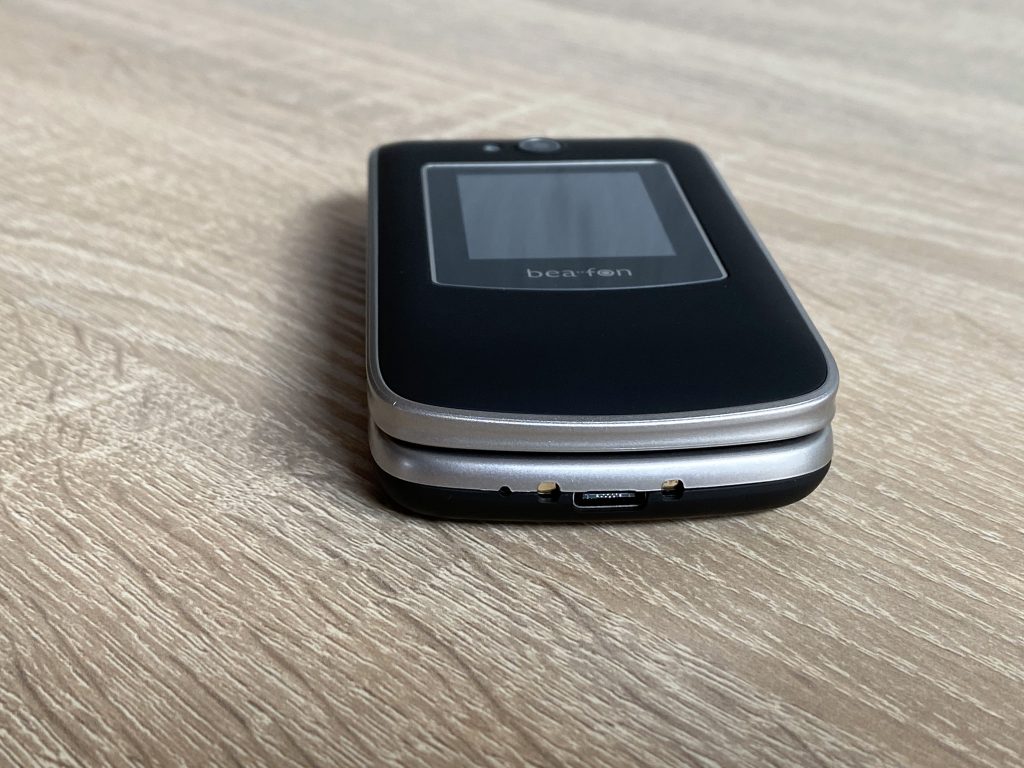 Beafon SL645 Seniorenhandy Unterseite