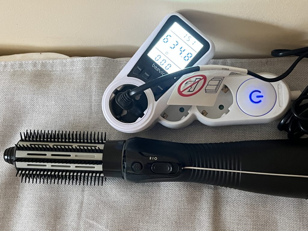 Braun Satin Hair 7 IONTEC Airstyler Warmluftbürste Leistung in Watt