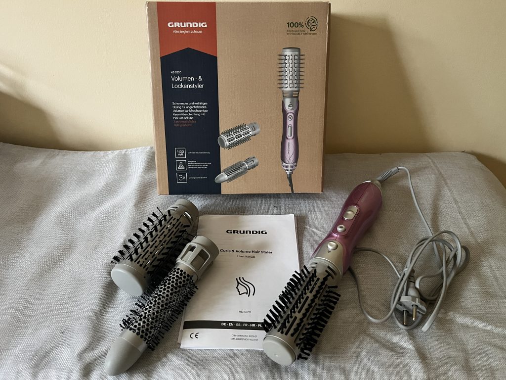 Grundig HS 6220 Warmluftbürste ausgepackt mit Zubehör