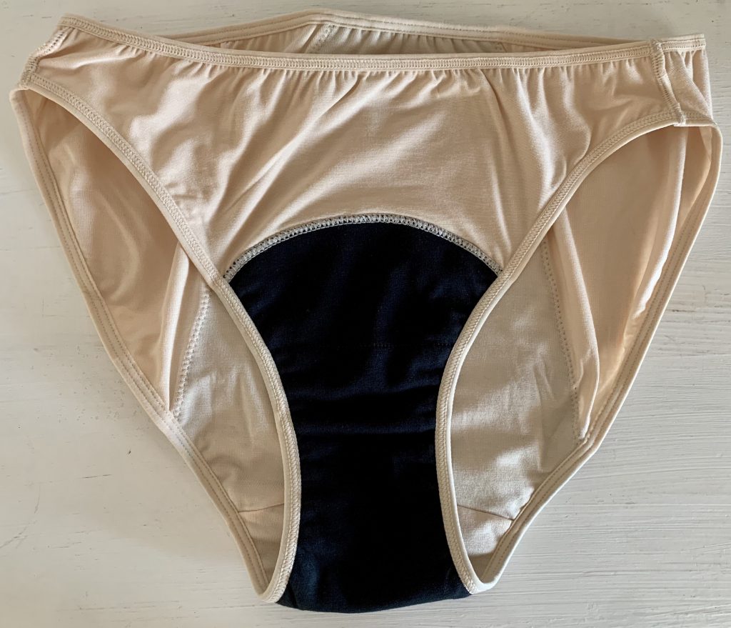 Neione by Intimate Portal Periodenunterschwäsche in Beige von innen und vorne