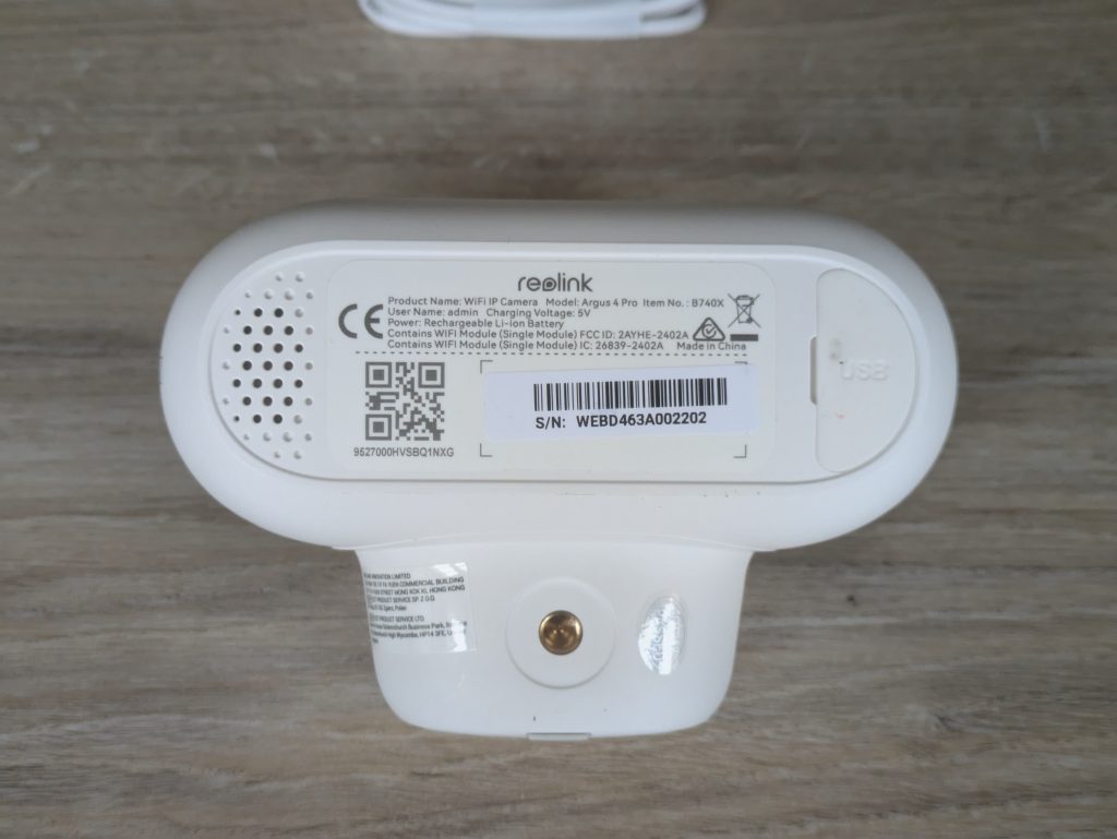 Reolink Argus 4 Pro+ Überwachungskamera von hinten