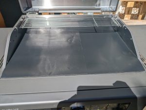 Char-Broil Evolve Electric E-Power Elektrogrill mit Grillmatten
