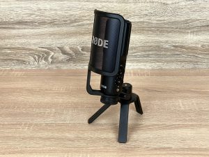 RØDE NT-USB+ Mikrofon aufgebaut