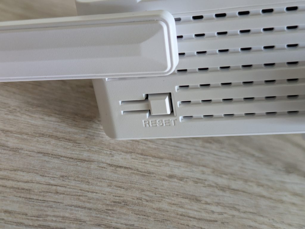 Taste des WONLINK WL-NE3602 WLAN-Repeaters
