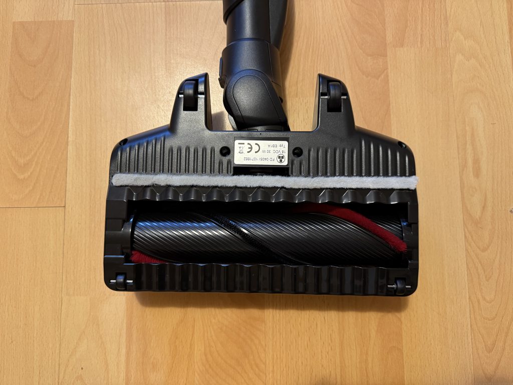 Bosch Unlimited 7 BSS711W Akku-Staubsauger Detail Bodendüse