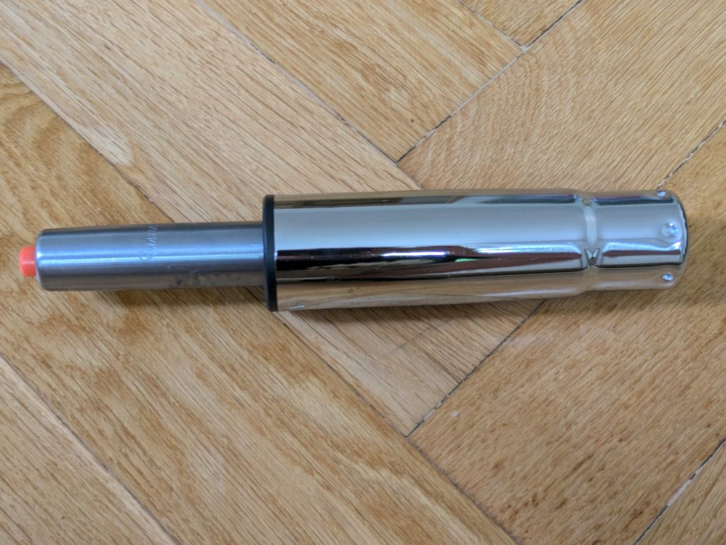 Druckfeder des SONGMICS OBG71B Bürostuhls