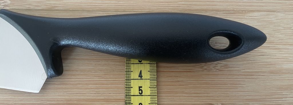 Fiskars Essential Küchenmesser Griffhöhe
