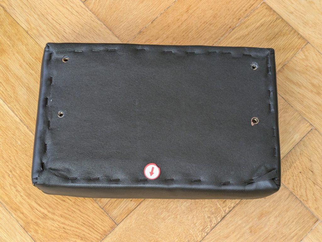 Fußablage des SONGMICS OBG71B Bürostuhls von unten