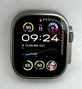 Apple Watch Ultra 2 Smartwatch