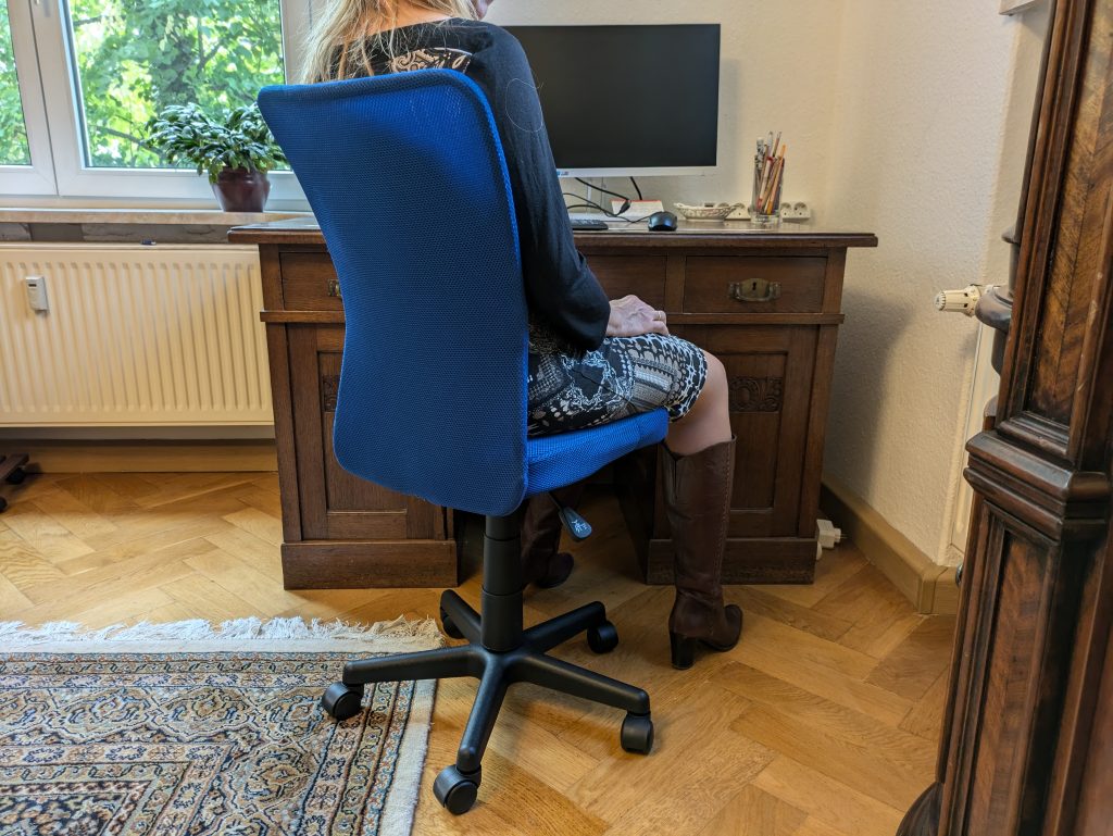 Sitzbild des SixBros. H-298F2065 Bürostuhls (3)