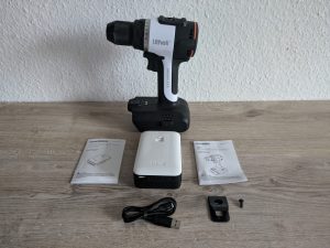 Lieferumfang des LiTHELi U20DD00-0U120 Akku-Bohrschraubers ausgepackt