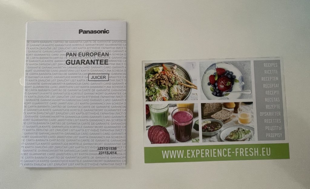 Panasonic MJ-L700KXE Slow-Juicer Garantieheft und Rezeptflyer
