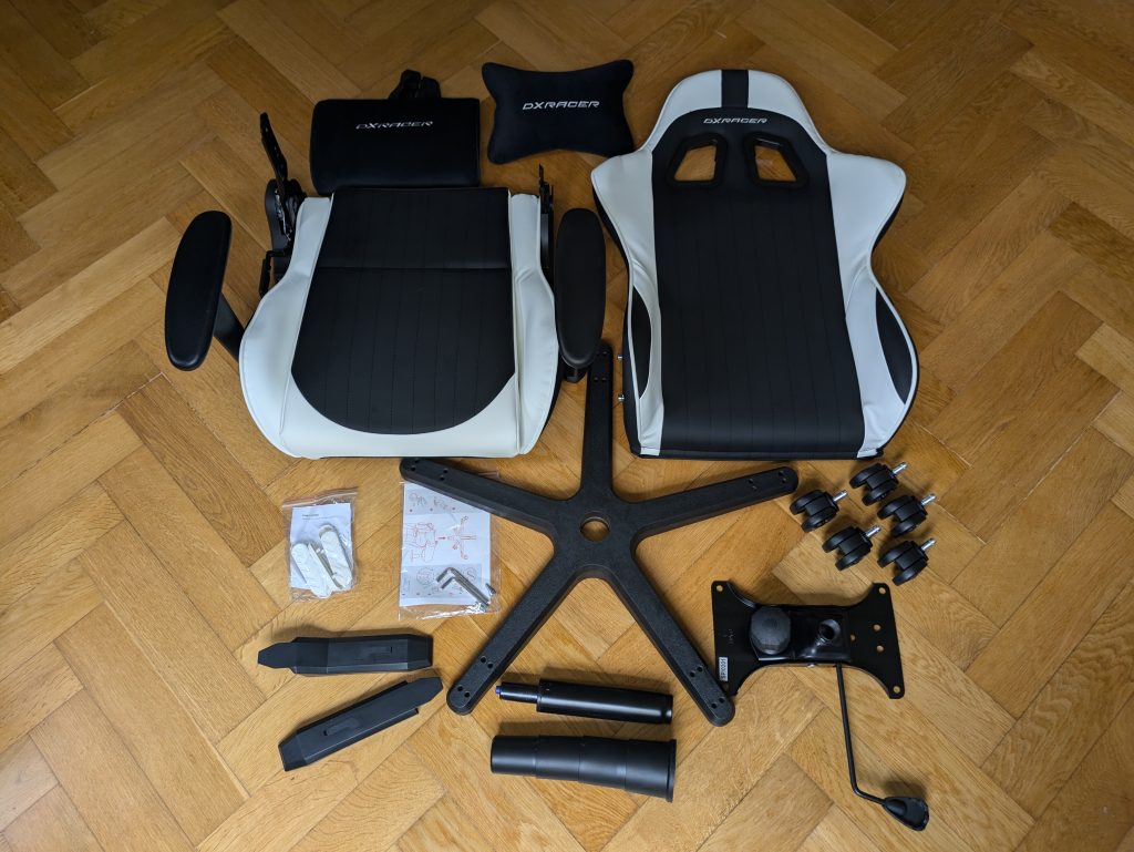 Lieferumfang des Robas Lund DX Racer 6 OHFD32NW Gaming Stuhls v2