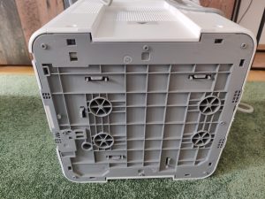 Midea Cube 20 Luftentfeuchter Ansicht von unten