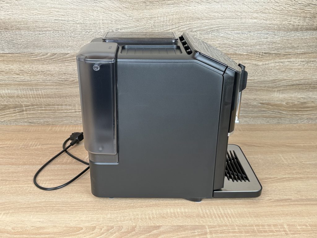 Siemens EQ300 TF301E19 Kaffeevollautomat linke Seite