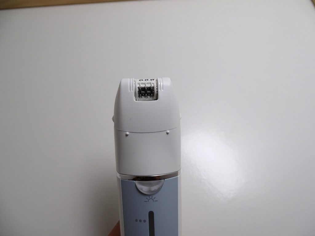Panasonic ES-EY90-A503 mit schmalem Epilierkopf