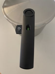 Fissler Vitaquick® Premium Schnellkochtopf Griff von oben