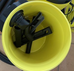 Kärcher WD 3 V-17/4/20 Nass-Trockensauger Zubehör bei Anlieferung