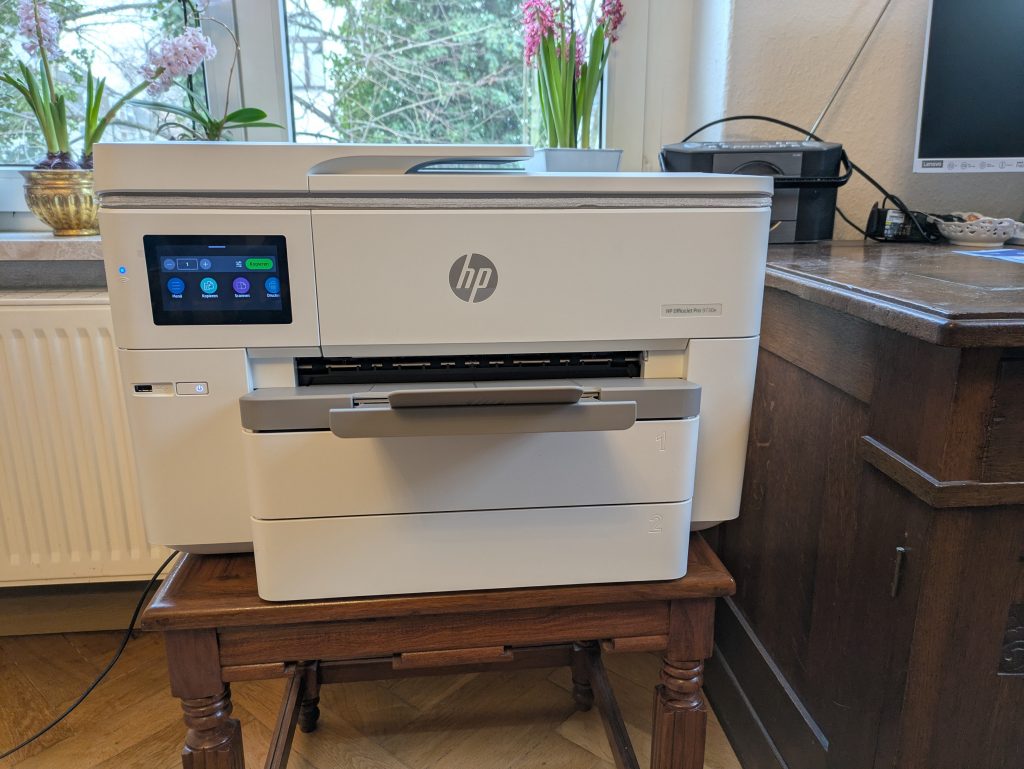 Titelbild des HP OfficeJet Pro 9730e Multifunktionsdruckers (2)