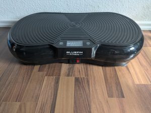 Bluefin Fitness SLIM Vibrationsplatte von hinten