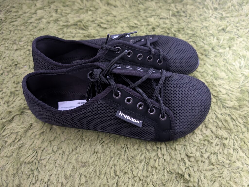 Leguano aktiv Barfußschuhe Ansicht seitlich