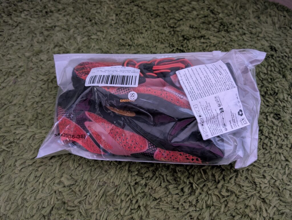 Saguaro Unisex Barfußschuhe in Plastikverpackung