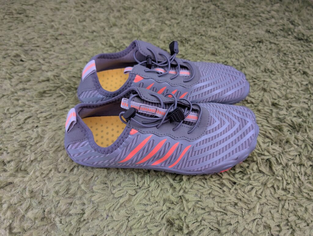 Teechodina Barfußschuhe Ansicht seitlich