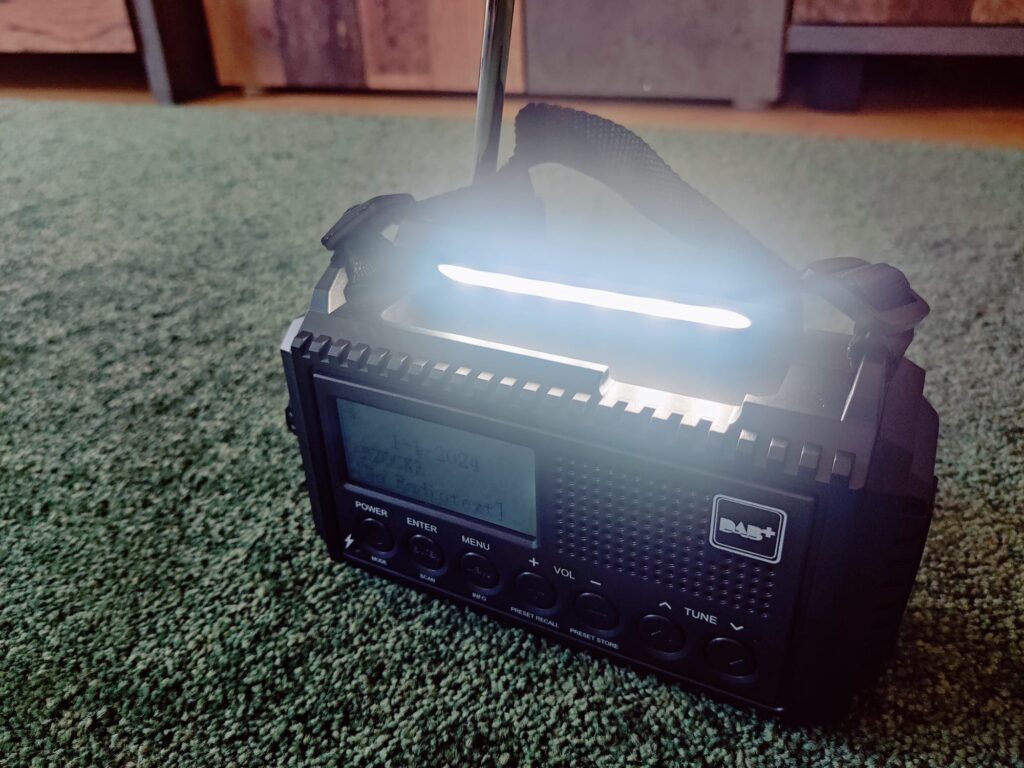 ROCAM CR 1009 Pro Kurbelradio Leselampe