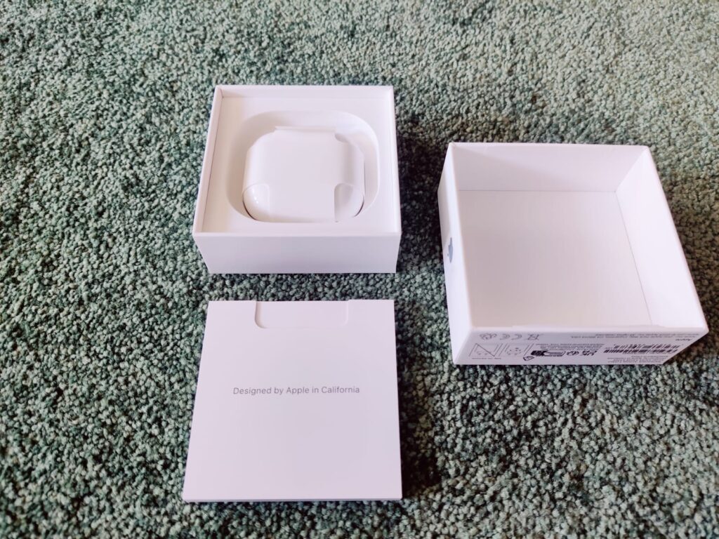 Apple AirPods 4 Kopfhörer Übersicht