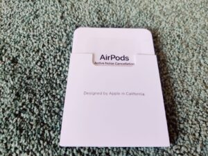 Apple AirPods 4 Bluetooth-Kopfhörer Verpackung Anleitungen